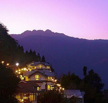 Norbu Ghangh Retreat & Spa Pemayangtse ภายนอก รูปภาพ